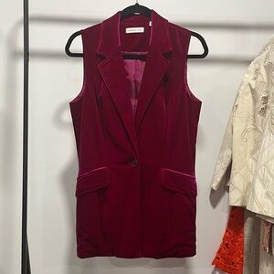 Coldwater Creek Women's fuchsia Sleeveless Vest